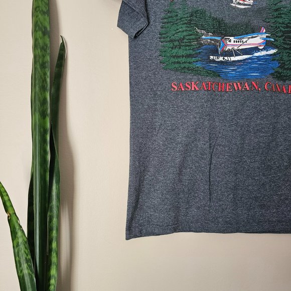 GILDAN | Dark Grey “Bush Country” Lac La Ronge Crewneck Tee Shirt – Women’s Smal - Picture 3 of 7